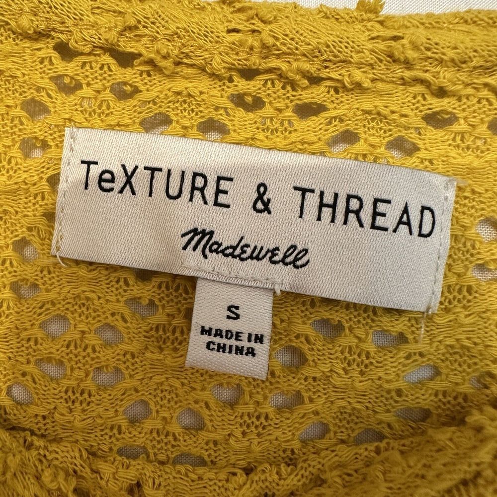 Madewell Texture & Thread Size Small Yellow Eyelet‎ Flutter Short Sleeve Top - Picture 3 of 3